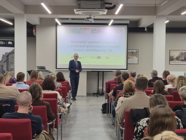 Relacja ze spotkania informacyjnego wraz z prezentacją